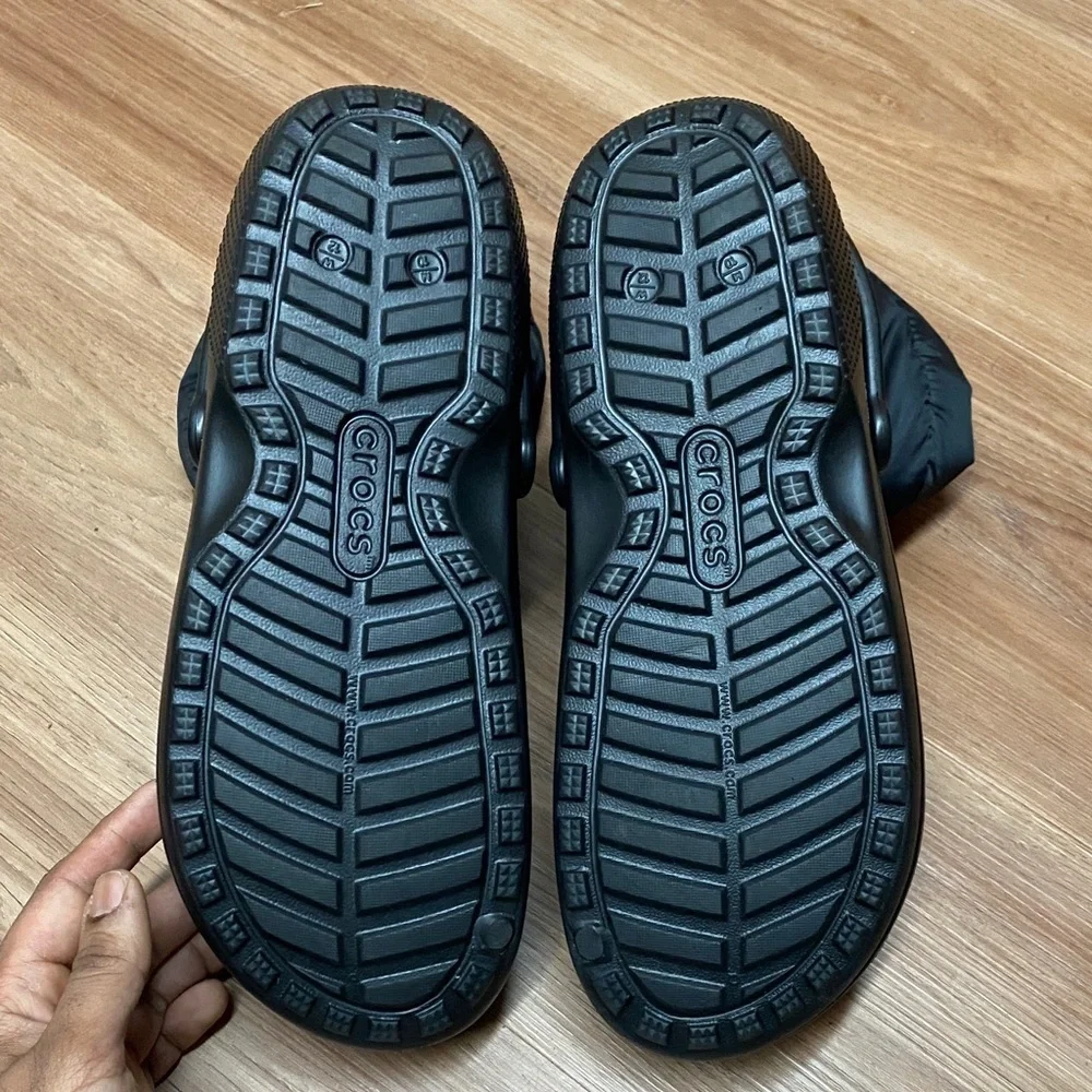 CROCS Classic Lined Neo Puff Men's Black Rain & Snow Boots Size 10